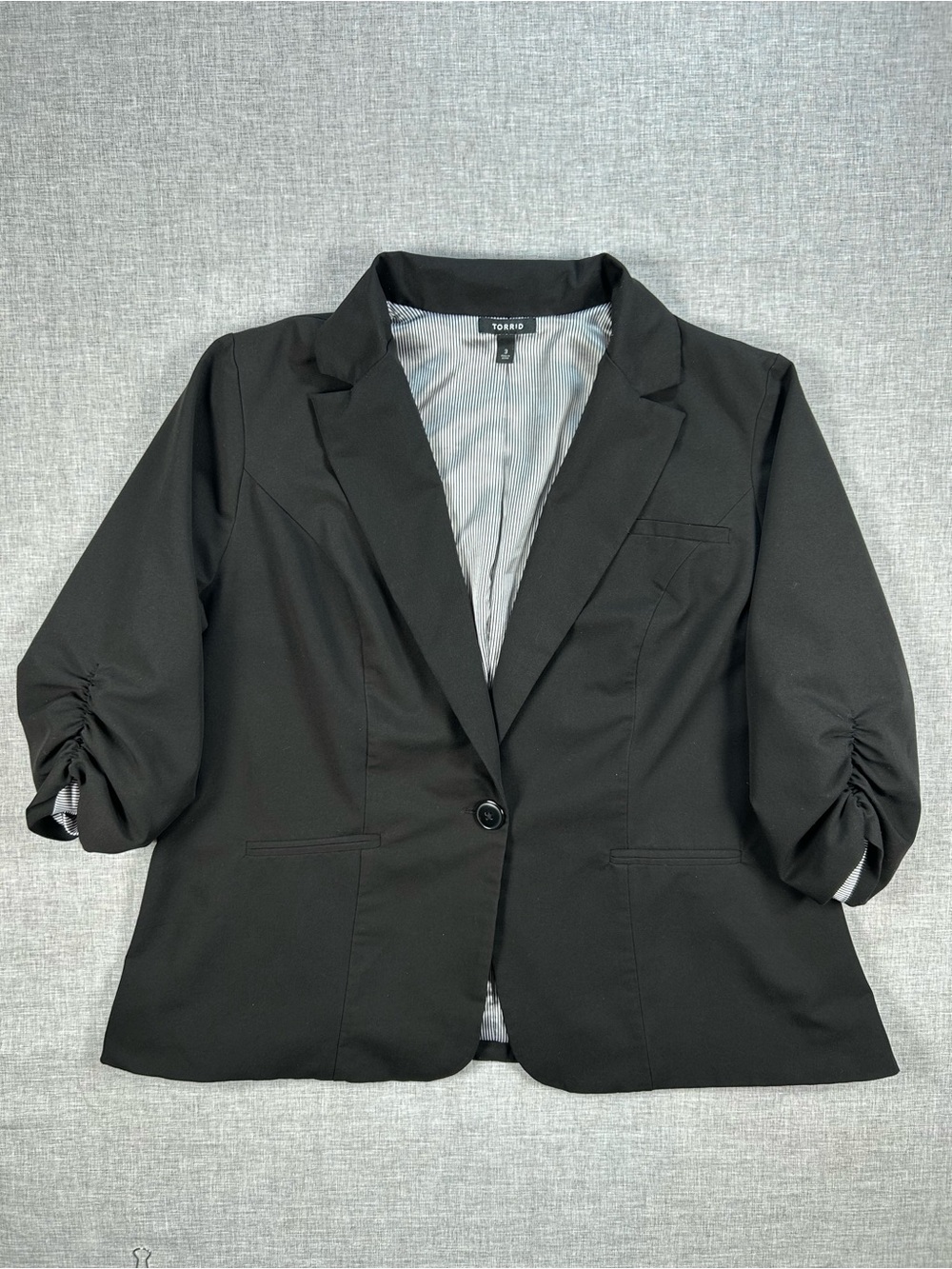 Torrid Size 3 Black Ruched Sleeve Blazer Striped Lining Plus Size